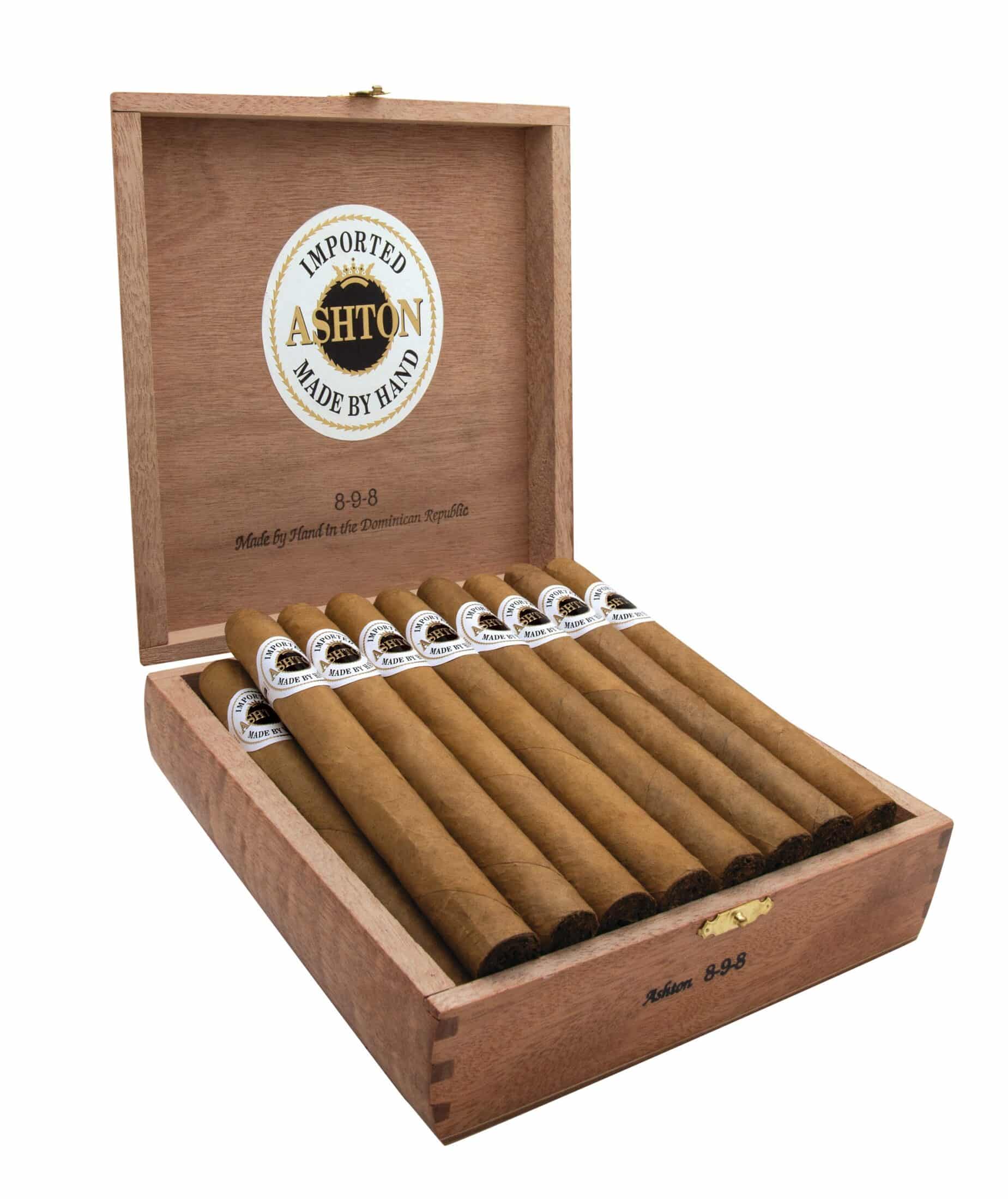 Open box of 25 count Ashton 898 cigars