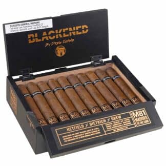 blackened m81 maduro robusto open box photo