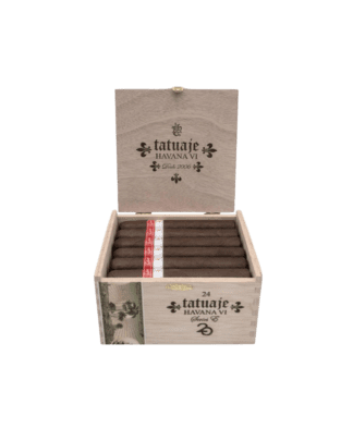 tatuaje havana VI box of 24 cigars open